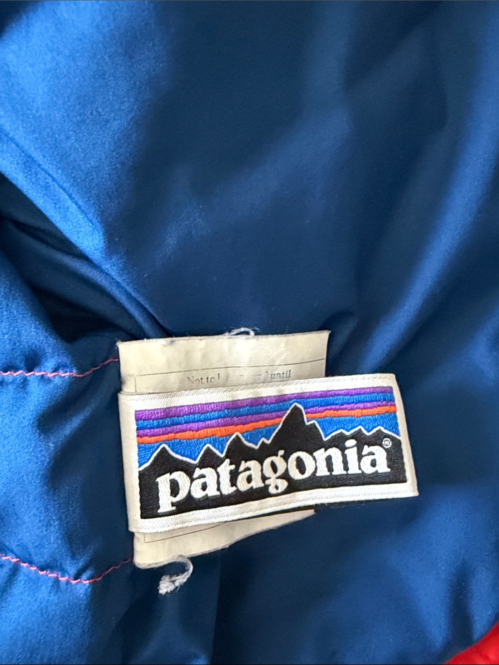 Patagonia Bright Orange Quilted Puffer Jacket Sz 4T - Picture 9 of 12